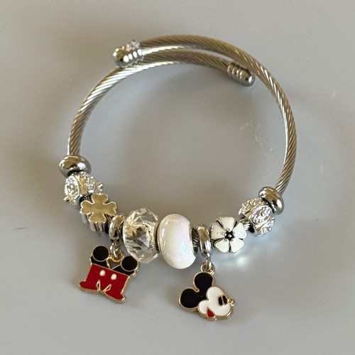 Disney mickey mouse charm - mickey,